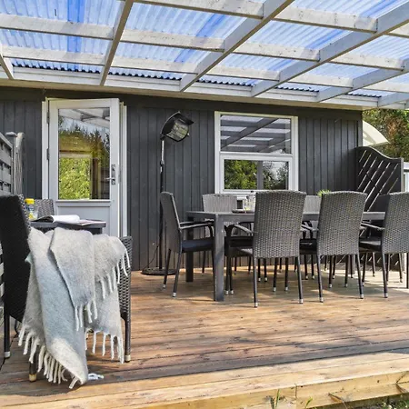 Сasa de vacaciones Preciosa Casa En Blåvand Con Sauna *