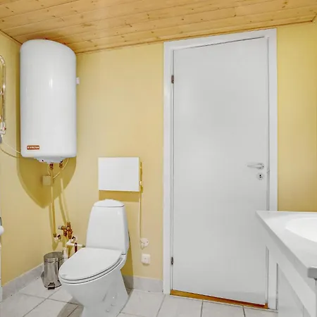 Сasa de vacaciones Preciosa Casa En Blåvand Con Sauna *