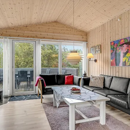 Сasa de vacaciones Preciosa Casa En Blåvand Con Sauna *
