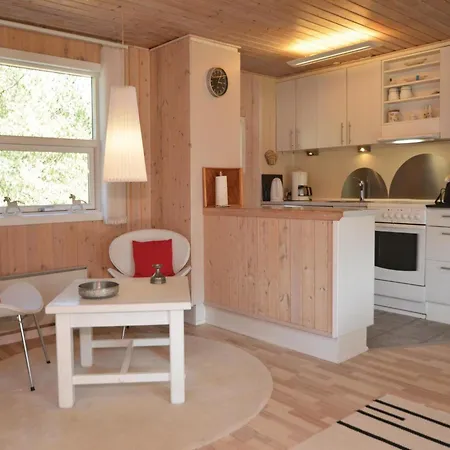 Сasa de vacaciones Preciosa Casa En Blåvand Con Sauna *